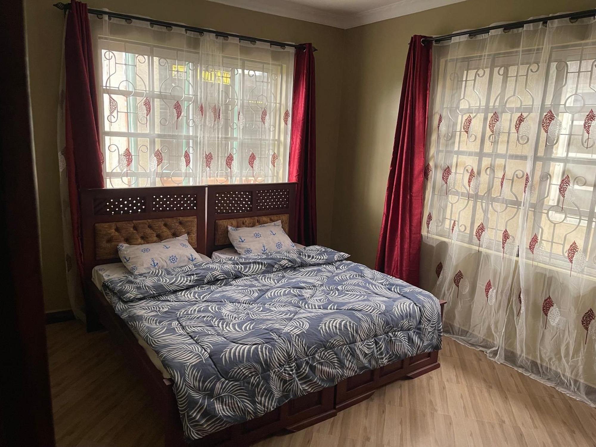 The Golden Suite Apartment Аруша Экстерьер фото